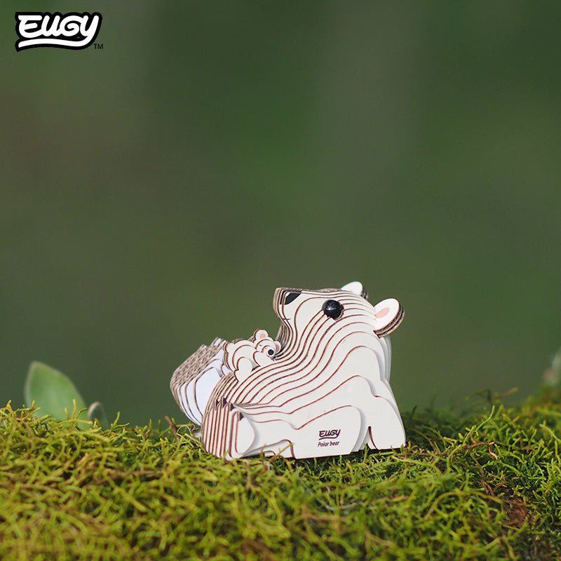 052 Polar Bear